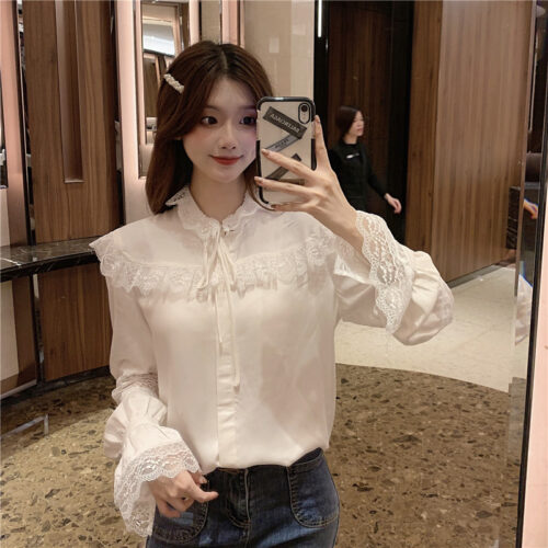 เสื้อผู้หญิง