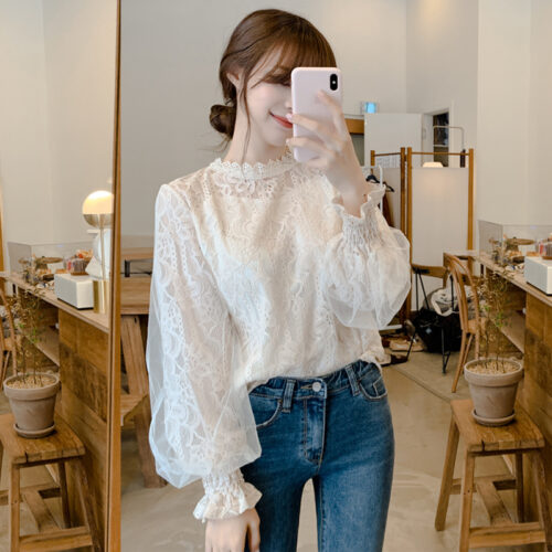 เสื้อลูกไม้ แบบแขนพอง