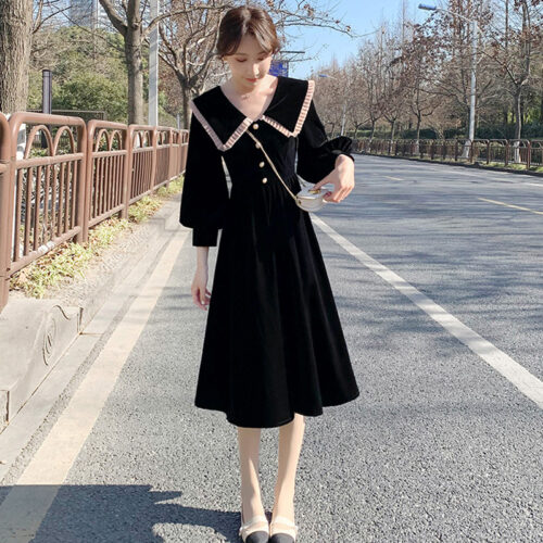 Gentle Black ชุดเดรสสีดำ