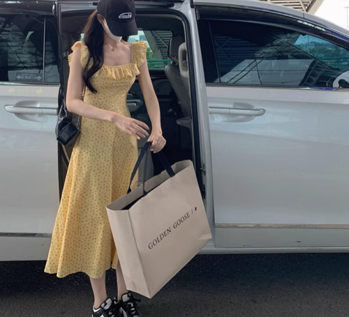 Flower Yellow Dress ชุดเดรสลายดอกไม้สีเหลือง